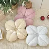 Cuscino per sedile per camera da letto decorazione per ufficio divano cuscini di peluche giocattoli margherite a fiore cuscino forma girasole per bambini ragazza 240422