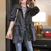 Trench Coats pour femmes 2024 Tendance de mode printemps et automne Simple Commutation Loose Loose Solide Solid Oversize Volydaline Cabin Cabinet