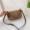 2024 Baobao Womens 2023 Crcent Small Dign Temperament Mahjong Fashion Crossbody Bag Les magasins sont à 95% de réduction en gros 10A