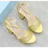 Verfraaide satijnen platform sandalen driehoek gesp pumps dikke hiel vierkant teen hoog hakken mode dames luxe ontwerpers kleding schoenen fabrieksschoenen schoenen