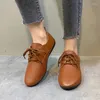 Sapatos casuais Lace básico feminino feminino à venda 2024 Moda Autumn Swoafers rasos