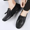 Zapatos casuales de cuero real de cuero de cuero mocasines de cocodrilo transpirable Slip-On Flats Comfort Man Footwear Fashion Mocasins