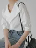 Chemises décontractées pour femmes Loose Western Style Murffon Office Lady Tempérament Chic Point White Shirt Corée Fashion Femme 2024