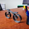 Estatuetas decorativas escultura de bicicleta emoldura de arame de arame de bicicleta simples silhuette de desktop decoração para entusiastas de ciclismo