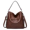 Women Handbags Female Designer Brand Shoulder Bags for Travel Weekend Outdoor Feminine Bolsas Leather Large Messenger bag Winter 240407