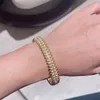 Armreifen personalisierte und trendige Armband luxuriöser exquisiter Frauen -Nieten -Design leichter Luxus Zirkon fühlen Markenschmuck