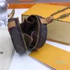 Womens Fashion Keychain Pouch Wallet Luxury Coin Purse Designer Handmade Leather Keains Hold