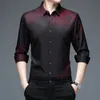 Vin Red Black Mens Robe Shirts Fashion Long Mancheve Shirt Hommes Slim Fit RiklerereSistant Soft Nonon Quality Male 240418