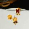 Projektant marki mody van cztery liść trawy earstuds high version mini żeńskie uniszeczki UFO 18K Gold Agate Red Lucky Jewelry