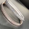 Designer's Hot Selling Van Classic 18K smal enkörningsarmband med en rad diamantmässigt fullt av planetpärlor med logotyp kvinnors smycken