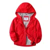 Vestes Plain Baby Boys Coats étanche coton coton rembourré des enfants à capuche Tenues zip enfants Spring d'été du printemps 3-14 ans