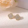 Designer Brand New Van High Edition Lucky Clover Womens S925 Boucles d'oreilles naturelles en argent bijoux de mode en alliage