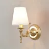 ウォールランプアメリカンヴィンテージブロンズアイアンE14 LED SCONCE DECORベッドルームベッドサイドリビングルームコリドーファブリックホワイトフィクスチャライト