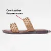 Fedonas Ins Fashion Femmes Sandales en cuir authentiques Rivets Flats Summer Chaussures décontractées Femme Soft Comfort Big Size Slippers 240415