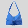 Bolsas de ombro Casual Nylon Big Flap Mulheres simples Bolsas Lady Lady