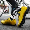 أحذية جديدة نمط أصفر أحذية ركوب الدراجات الرجال MTB في الهواء الطلق غير الجبلي أحذية الدراجة رجال السرعة ذاتية السرعة أحذية رياضية ركوب الدراجات