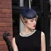 Berets vrouwen pilbox hoeden met sluier fascinators voor bruiloften elegante theekransje cocktail dame fedoras