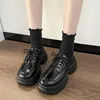 Chaussures habillées baskets Femmes à lacets noirs Locs d'automne plate-forme non glissée petit cuir pour la mode Breffable Women's