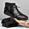 Casual skor män stövlar läder lyxiga höga topp sneakers loafer för motorcykel fotled 2024 i skor