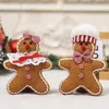 Décorations de Noël Decoration Gingerbread Decoration Cartoon Couple Doll Prenant Party Scene Habill Up accessoires