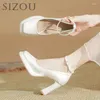 Scarpe vestite Mary Jane High Teli Femmina Satin Square Head Wedding Bridal One Word Fibbia Futto Spesso singolo