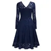 Lässige Kleider 2024 Frühlingsspitzen Frauen Party Kleid elegante gestickte Hollow -out Midi Vintage Lady Abend Vestidos de Fiesta