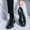 Chaussures décontractées hommes robes de chaussures imprimées grandes taille 46 Business en cuir breveté