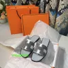 Oran Sandals Womens Slippersレザーハイエンドインターネットセレブ女性のためのフラットボトム