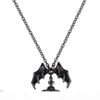 Drottning Moder Demon Evil Titanium Black Wings Diamond Saturn Necklace Super Cool Punk Bat274U