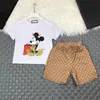 Sommer Mode neue Kinder zweiteilige Set 2023 Männer und Frauen kleine und mittelgroße zwei kurze T-Shirt-Shorts Set Trendy