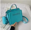 2024 Single Schulter Messenger Bag Vielseitige Tasche Handtaschen Umhängetaschen Verkaufstasche Frauen Mode Handtasche A3