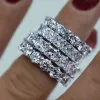 Groupes 2021 Nouveaux arrivants Luxury Princess Emerald Coup Silver Color Eternity Band Band For Wedding Women Party Gift Bijoux