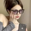 Neue faltbare Sonnenbrille für Frauen hochwertiger UV -resistenter tragbarer polarisierter Fahrer, die im Internet beliebt sind, modisch und schlank