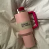 Cosmo Pink Tumblers Target Red Parade Flamingo Cups H2.0 40 Oz 컵 손잡이 밀짚 커피 물병 40oz 발렌타인 데이 선물