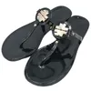 Outdoors Sandals da spiaggia pannelli di lusso da donna Nuovo designer Falta Fall Fall Sandals Sandals arancione in pelle bianca bianca Teli SANSALE