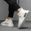 Chaussures de fitness Casual Men Trainers Trendy Breathable Mens Hight-Top Running Man Fashion Sneakers