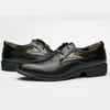 Роскошные мужские кожаные туфли высококачественные острые оксфордские свадебные мужчины платье 2024 джентльмен -офис обувь 240417