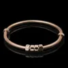 Brazalete creativo de acero inoxidable con titanio acero plateado 18k para parejas para hombres y brazalete de diseño de nueces