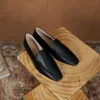 أحذية غير رسمية lanxuryee الكامل للحبوب الجلدية مربعة أخمص القدمين منخفضة الكعب البريطاني على الطراز البريطاني سيدة الشارع الشارع