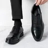 Gelegenheitsschuhe Marke männlicher Coiffeur-Leder komfortable Männer All-Match Stylish Business Footwear Speed Toe Oxfords Schuh