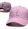 Cape de créateur de chapeau de luxe casquette cape solide lettre de couleur de conception chapeau de mode chapeau de mode tempérament de style malon caps mâles de baseball femme casquette de baseball