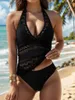 Les femmes de maillot de bain pour femmes se démarquent sur le rivage avec du bikini noir épissé de dentelle, un ensemble parfait pour l'été et la peau adaptée à la peau S M L