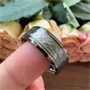 Ringe Frauen Ring Tungsten Carbide Ehering für Männer Mode Schmuck gehämmert gestiegen