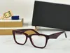Damskie okulary okulary ramy przezroczyste soczewki Słoneczne Gasses Styl mody chroni oczy Uv400 z obudową 3370