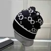 Banie / Casquettes Skull Chapeaux d'hiver noir pour hommes Baft Casual Sport Ski Climb Walk Outdoor Gorra Gorra Lettre de papa CAP CAP SKULL THERMAL VV7626