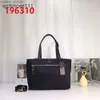 Women Designer 196310 Seria ramion Tummii Tote Business Voyageur Ton Solid Mens Torebka Moda Plecak Prosta torba