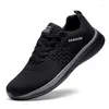 Scarpe casual 2024men che corrono sneaker in maglia da cammino a piedi da ginnastica sportiva traspirante uomo leggero leggero