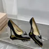 Fashion Pump Shoes Women 9.5cm High Heel Luxury Designer Dress Shoe Satin Heart Shape Rhinestone Decorative Bowknot Pointed toes Classic Party wedding shoes