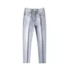 Designer de jeans masculins printemps et d'été Nouveaux jeans de couleur claire pour les produits de pantalon long pantalon long pantalon long pantalon long pantalon à la jambe d'Europe à la mode.