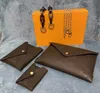 Handväska axelpåsar Tygväska Designer Väskor Plånbok Summer Fashion 3 PC Cross Body Bag Coin Purse Multifunktion Messenger Bag Chain and Plast 2 Stems With Box